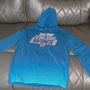 Boys Under Armour long sleeve hooded shirt